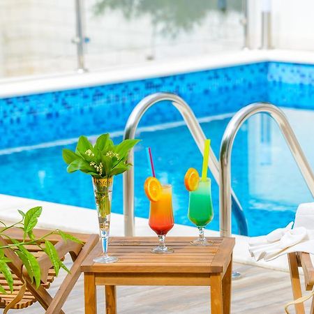 קאבטאט Tandem Apartments With Swimming Pool מראה חיצוני תמונה