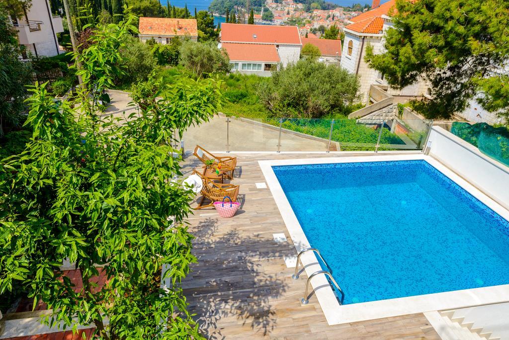 קאבטאט Tandem Apartments With Swimming Pool מראה חיצוני תמונה