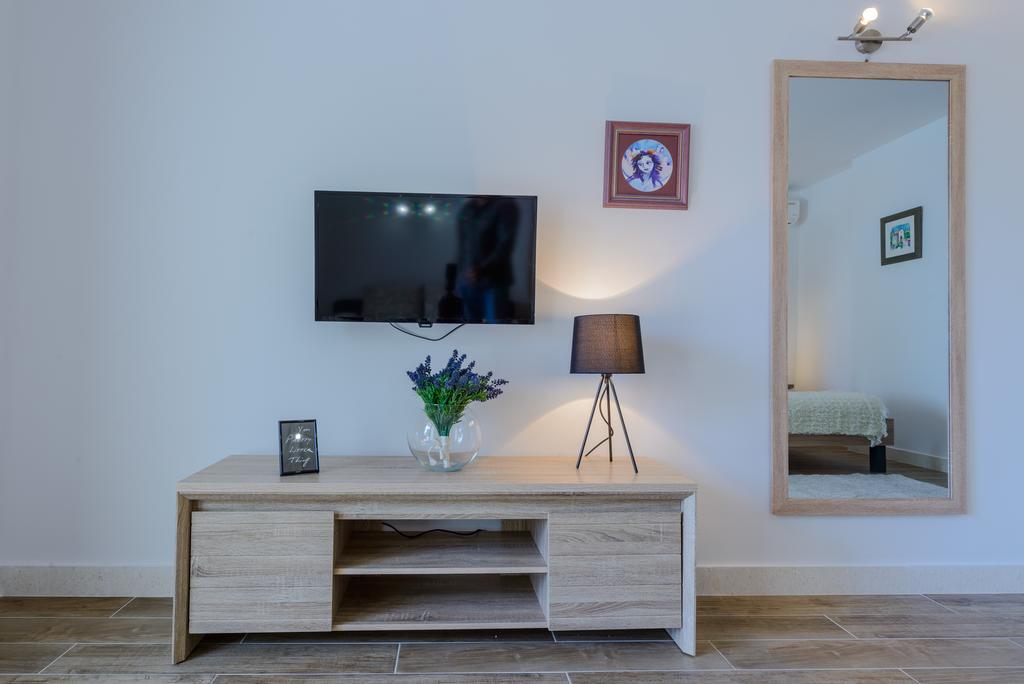 קאבטאט Tandem Apartments With Swimming Pool מראה חיצוני תמונה